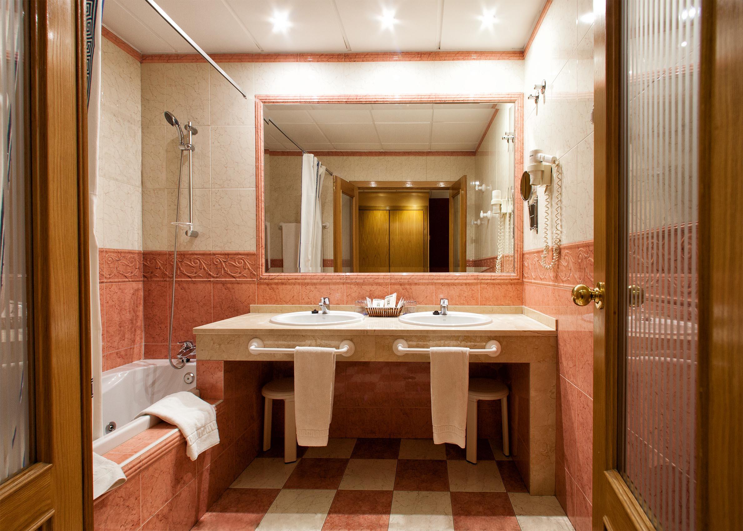 Hotel Torrepalma Alcalá la Real Exteriör bild